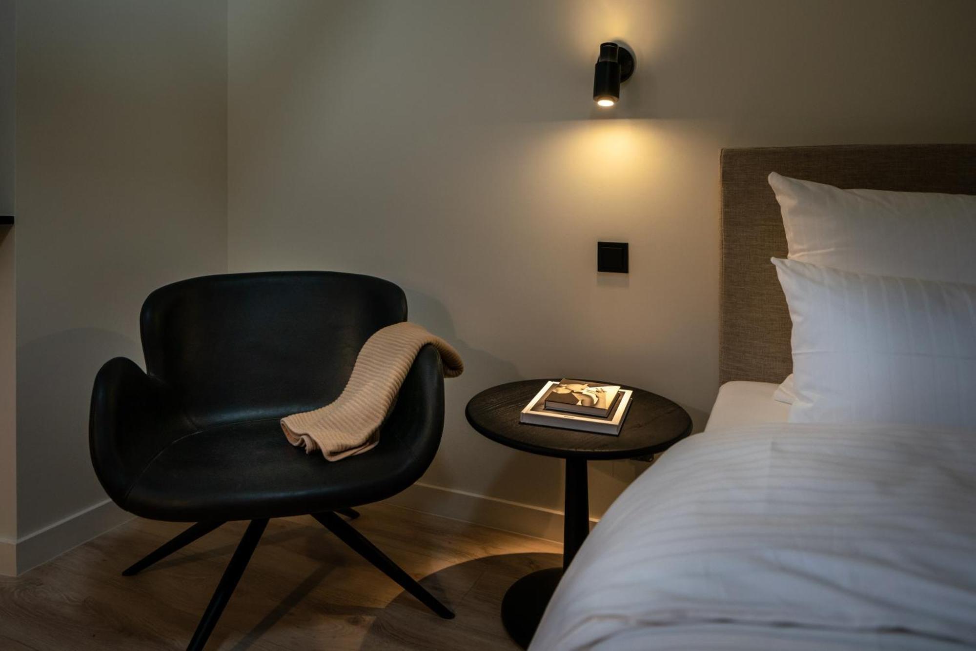 THE ADAMS - Self Check In Hotel Baden-Baden Zimmer foto