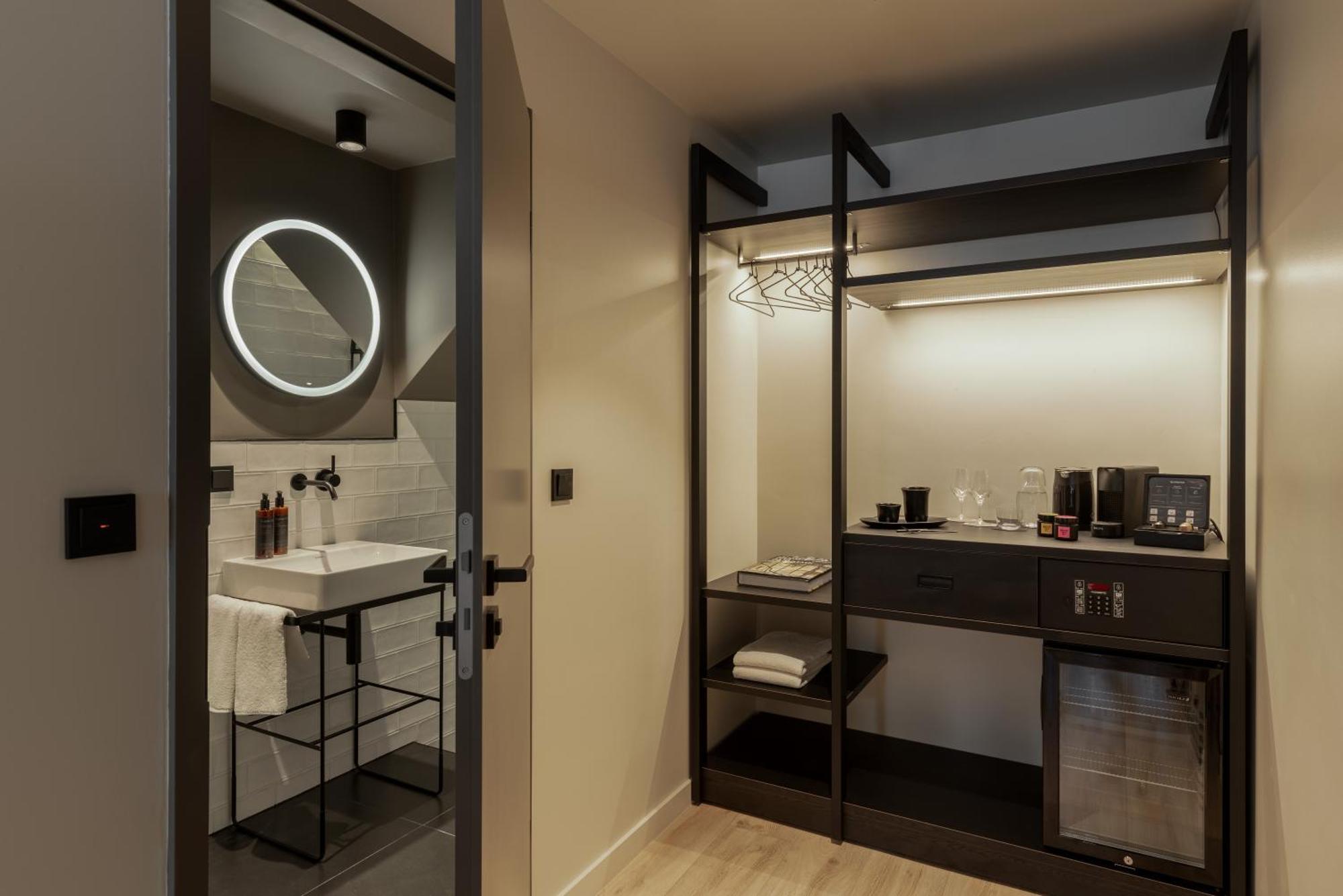 THE ADAMS - Self Check In Hotel Baden-Baden Zimmer foto